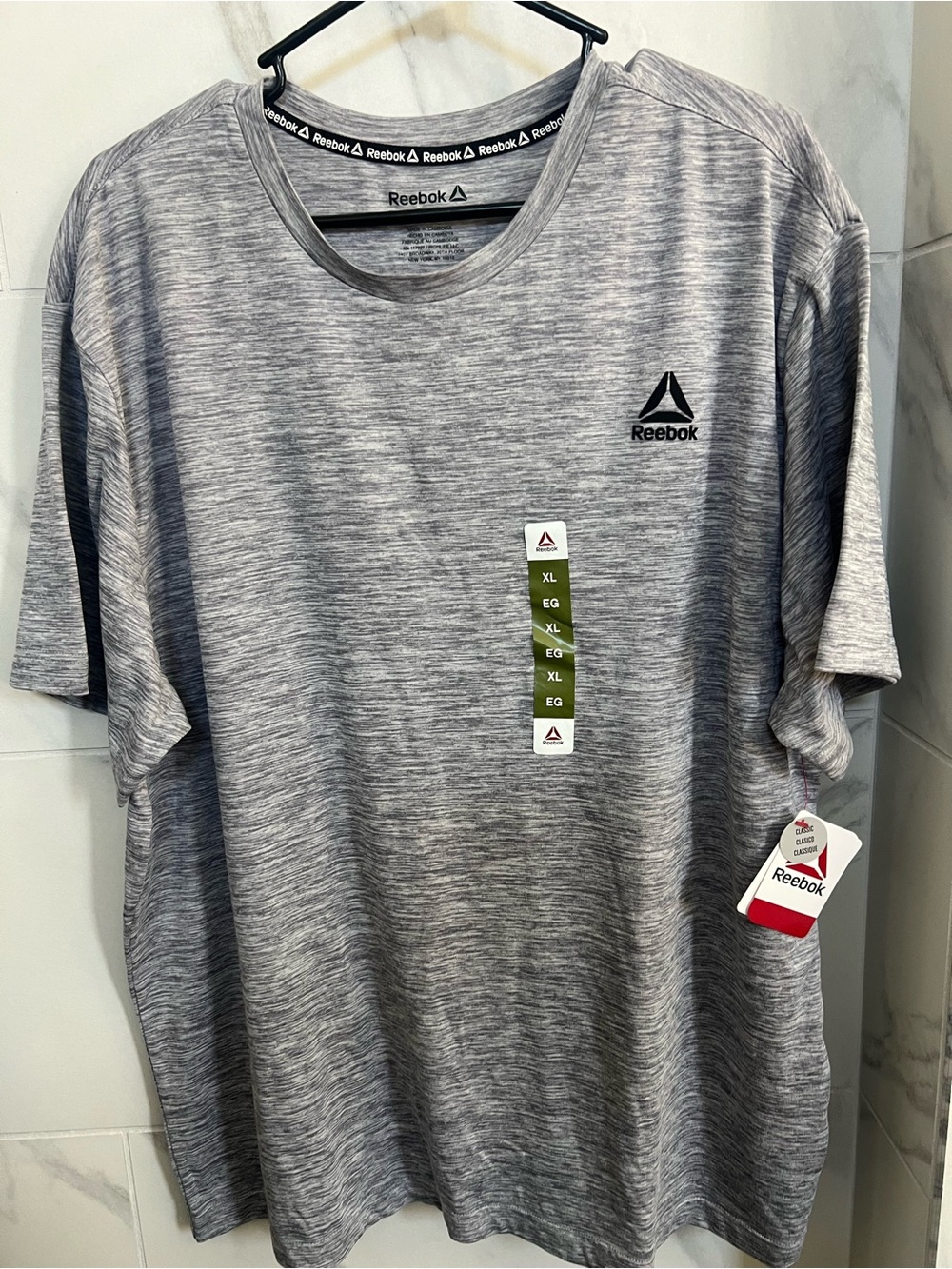 Reebok Men's Stride Performance Tee Shirt NWT size XL $15